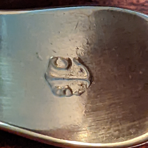 Bracelet Beveled Designed Goldtone Steel Children's Cuff - Picture 8 of 8